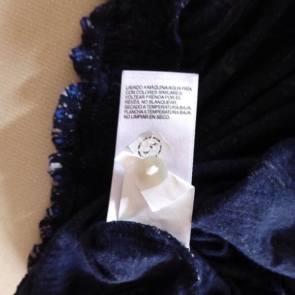 LUCKY BRAND WOMENS BLUE GRAY PATTERN SHIRT (PRE-OWNED) SIZE LARGE - Picture 4 of 11